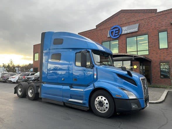 Photo of 2022 VOLVO VNL64T760 UP11211