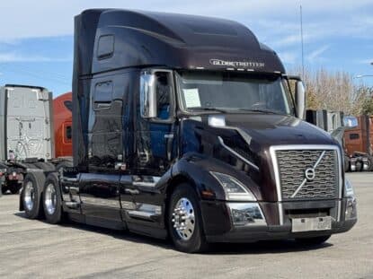 2021 VOLVO VNL64T860 UC5656 photo