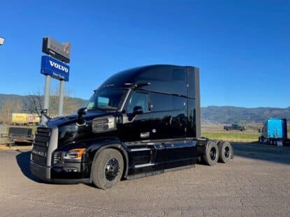2026 MACK PIONEER 64T ME1026 photo