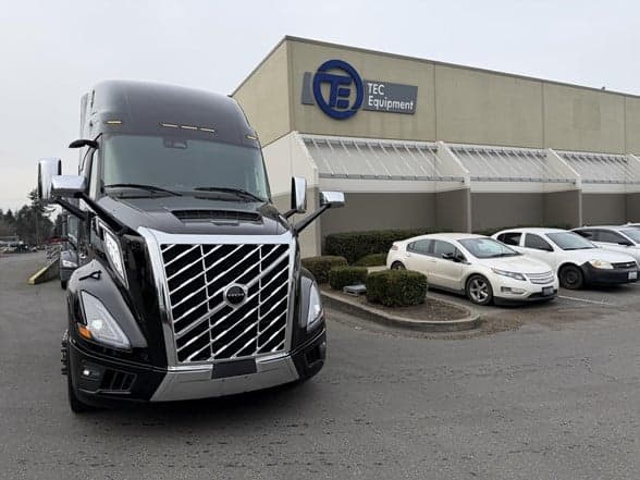 Photo of 2026 VOLVO VNL64T860 VS6058