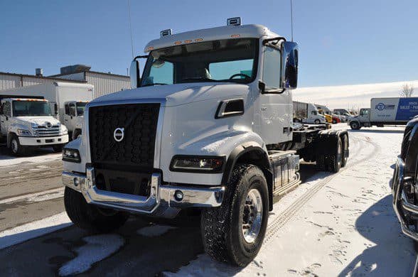 Photo of 2025 VOLVO VHD64F300 VMH1395