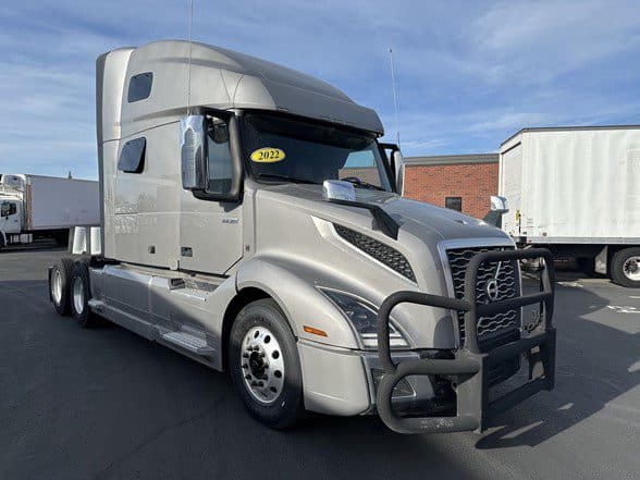 Photo of 2022 VOLVO VNL64T760 UP11232