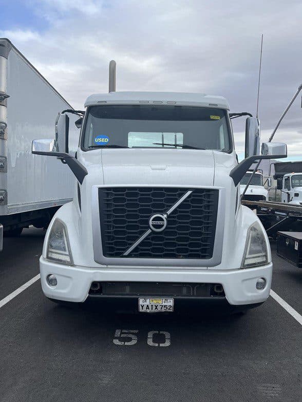 Photo of 2019 VOLVO VNR64T300 UV1069L