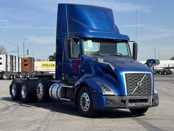 Photo of 2019 VOLVO VNL84T300 UC5487L