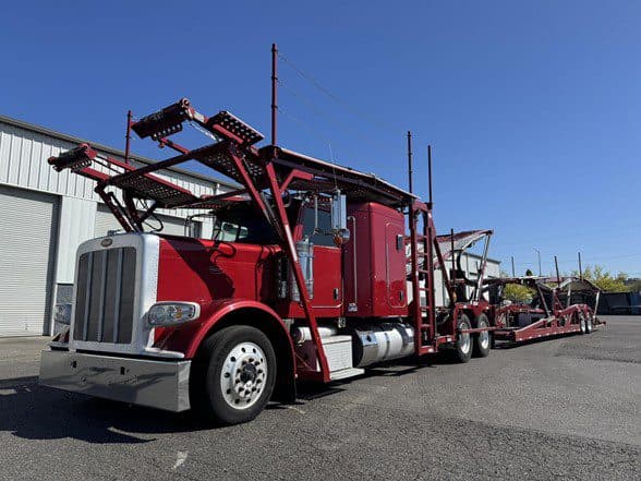 Photo of 2022 PETERBILT 389 ATU526