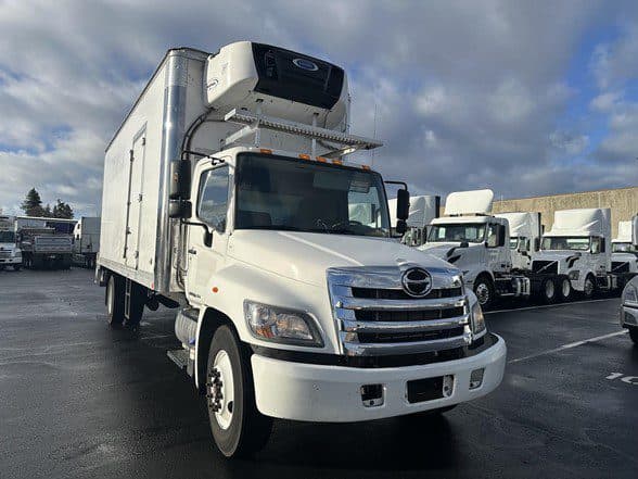 Photo of 2020 HINO 268A UP10743