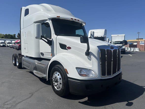 Photo of 2022 PETERBILT 579 UP11245