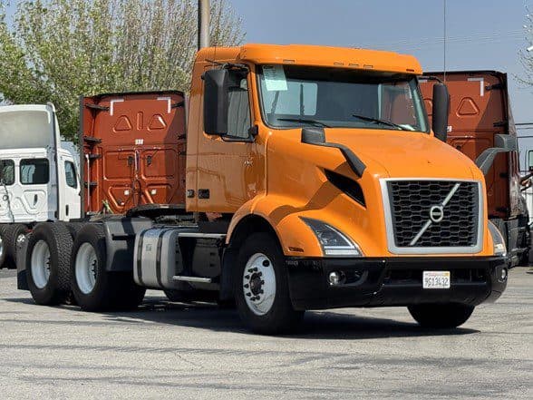 Photo of 2019 VOLVO VNR64T300 UC5478L