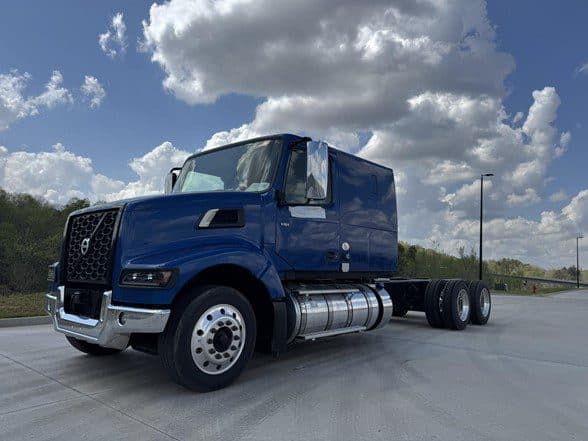 Photo of 2026 VOLVO VAH64600 ATN3438