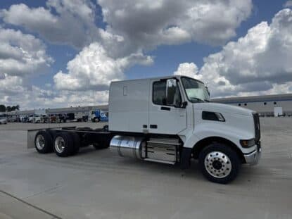 2025 VOLVO VAH64600 ATN3338