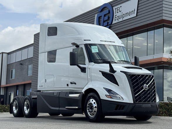 Photo of 2027 VOLVO VNL64T860 VC9798