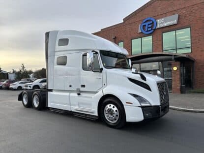 2022 VOLVO VNL64T760 UTP1262 photo