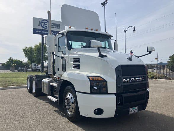 Photo of 2022 MACK ANTHEM 64T UD3451L