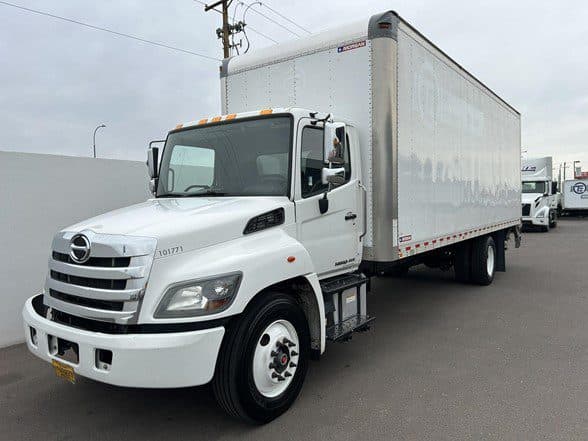 Photo of 2020 HINO 268A UH1074L
