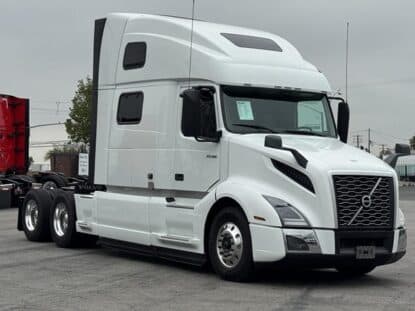 2023 VOLVO VNL64T860 UC5684 photo