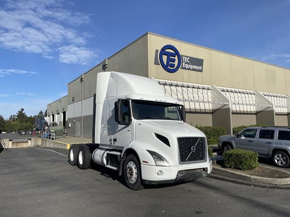 Photo of 2020 VOLVO VNR64T400 US3968