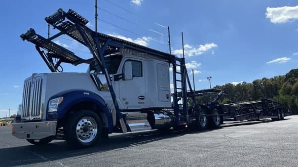 Photo of 2025 KENWORTH W990 ATN3153