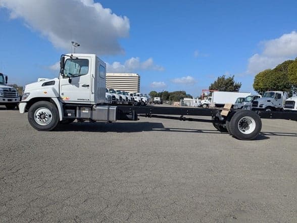 Photo of 2025 HINO L6