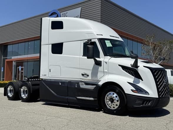 Photo of 2026 VOLVO VNL64T860 VC9752