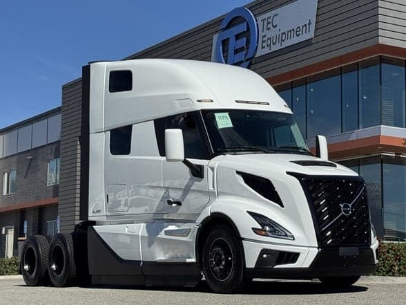 Photo of 2026 VOLVO VNL64T860 VC9735