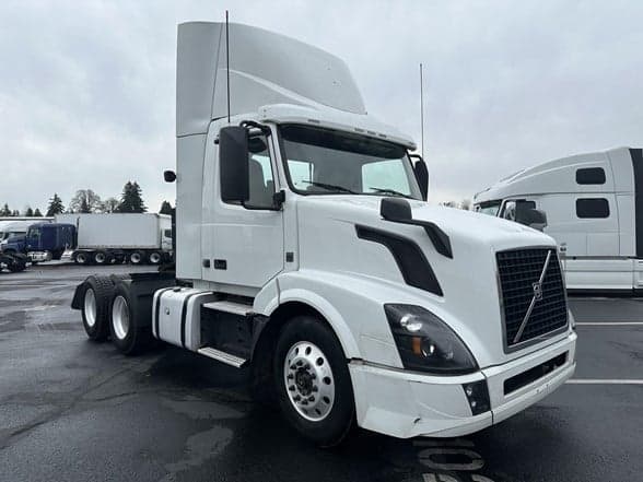Photo of 2018 VOLVO VNL64T300 UP11274C