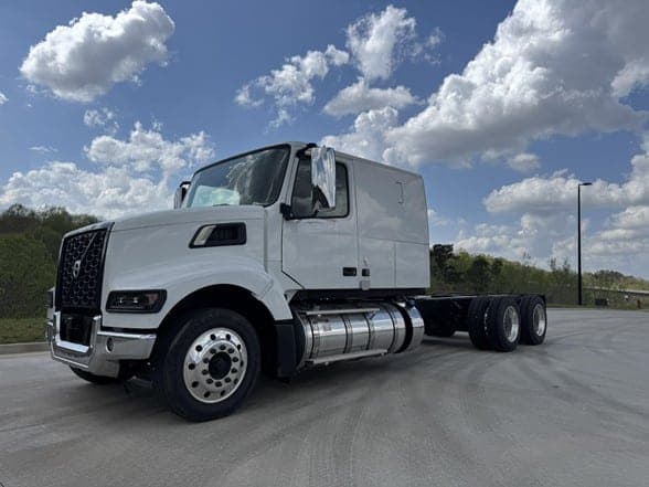 Photo of 2026 VOLVO VAH64600 ATN3423