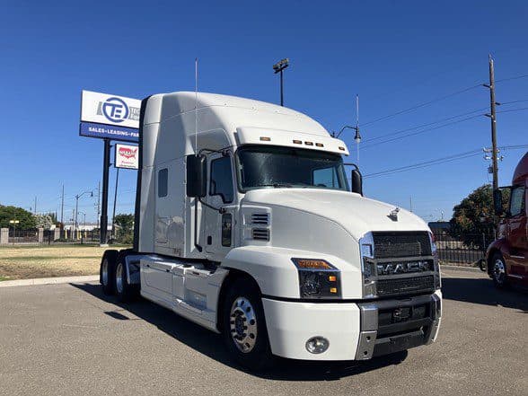Photo of 2019 MACK ANTHEM 64T UD3429