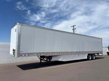 2023 VANGUARD TUH2616 photo