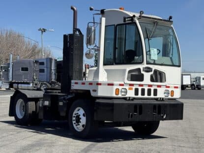 2022 AUTOCAR XSPOTTER ACTT UC5477L photo