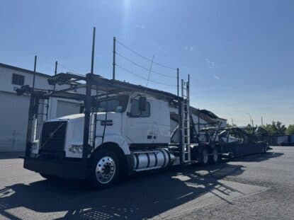 2020 VOLVO VAH64400 ATU551 photo