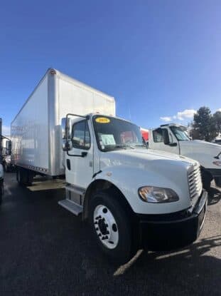 2018 FREIGHTLINER BUSINESS CLASS M2 106 UP11423 photo