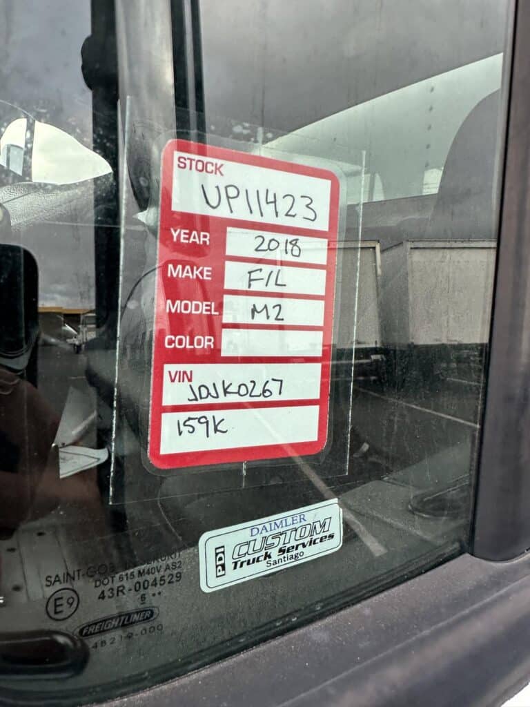 Photo of 2018 FREIGHTLINER BUSINESS CLASS M2 106 UP11423