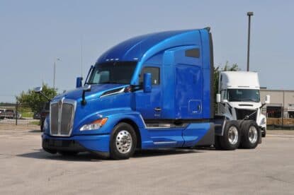 2023 KENWORTH T680 USF1129 photo