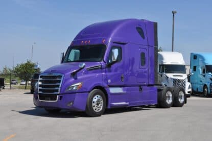 2023 FREIGHTLINER CASCADIA 126 UMH1115 photo