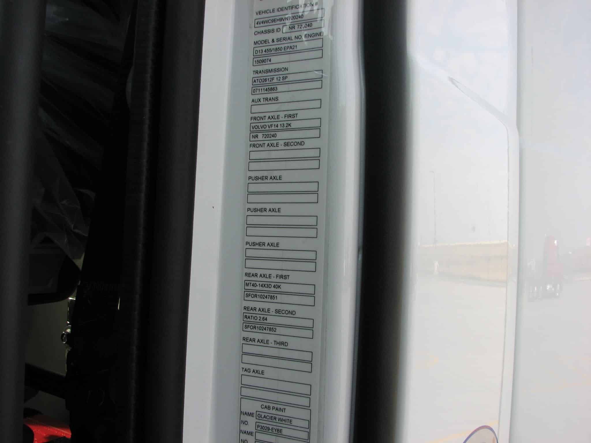 Image 16 thumbnail