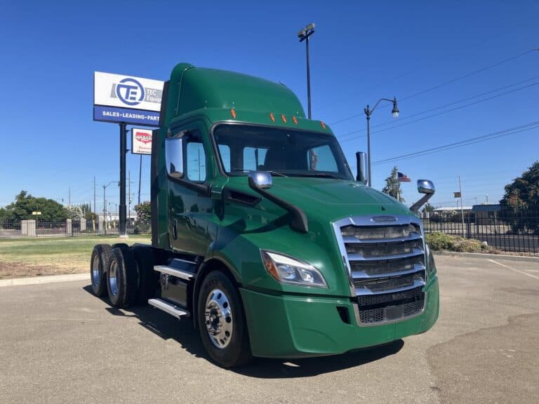 2020 FREIGHTLINER CASCADIA 116 UD3471 photo