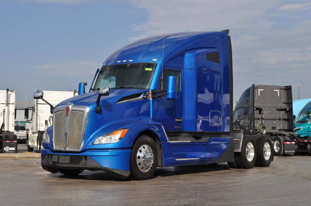 Photo of 2023 KENWORTH T680 USF1129