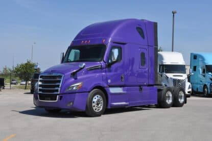 2023 FREIGHTLINER CASCADIA 126 UMH1115 photo
