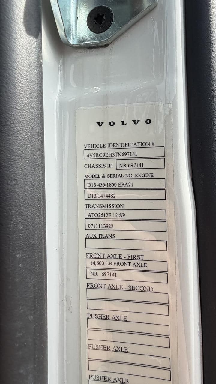 Image 9 thumbnail