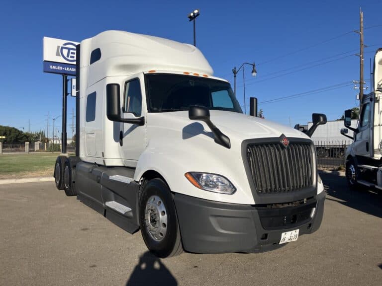 2023 INTERNATIONAL LT UD3492 photo