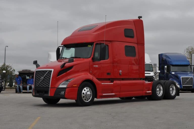 2022 VOLVO VNL64T860 UMH1125 photo