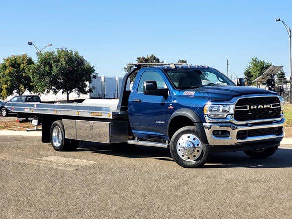 Photo of 2024 RAM 5500 SLT JN5523