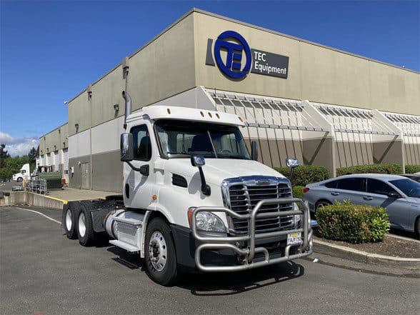 Photo of 2018 FREIGHTLINER CASCADIA 113 US3960