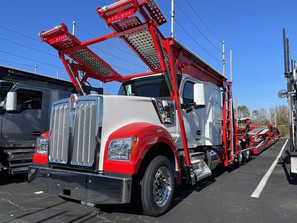 Photo of 2025 KENWORTH W990 ATN3188