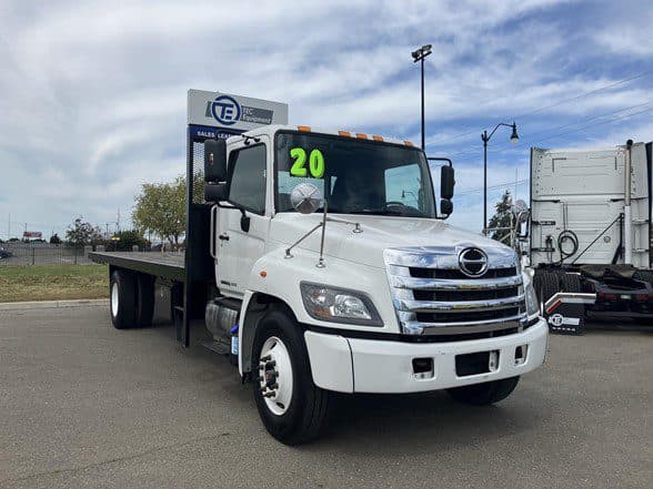 Photo of 2020 HINO 268A UD3401L