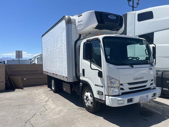 Photo of 2021 ISUZU NRR UV1053L