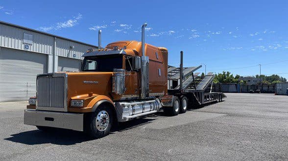 Photo of 2020 WESTERN STAR 4900EX AMC218C