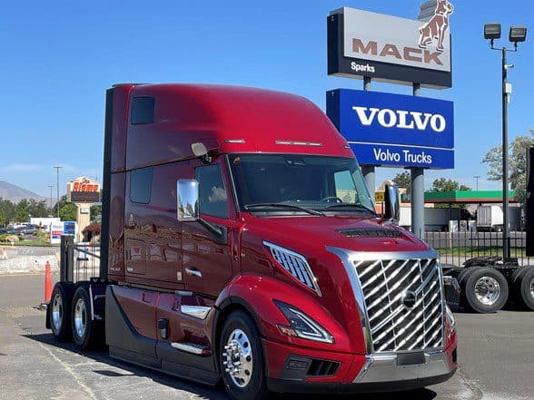 Photo of 2026 VOLVO VNL64T860