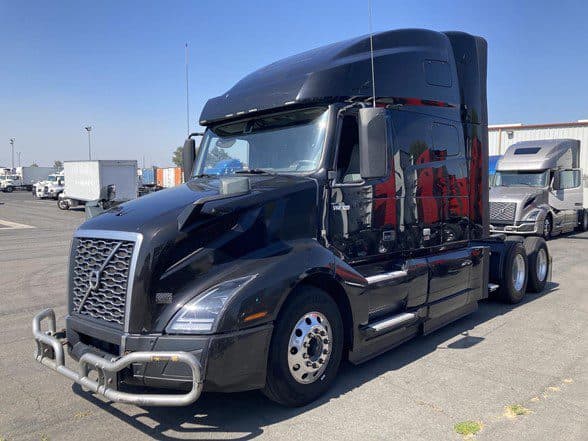 Photo of 2022 VOLVO VNL64T760 UC5608