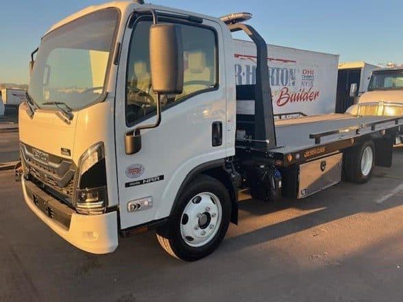 Photo of 2025 ISUZU NRR MIG2135